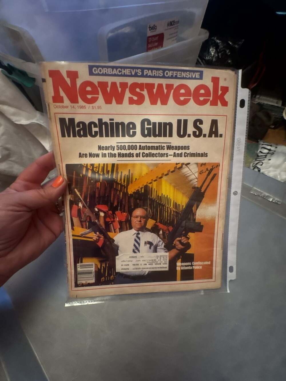 ORIGINAL Vintage October 14 1985 Newsweek Magazine No Label